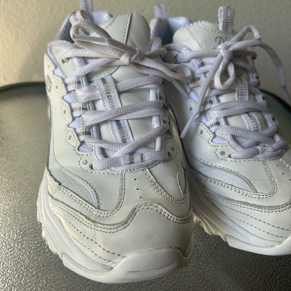 Women Skechers shoes